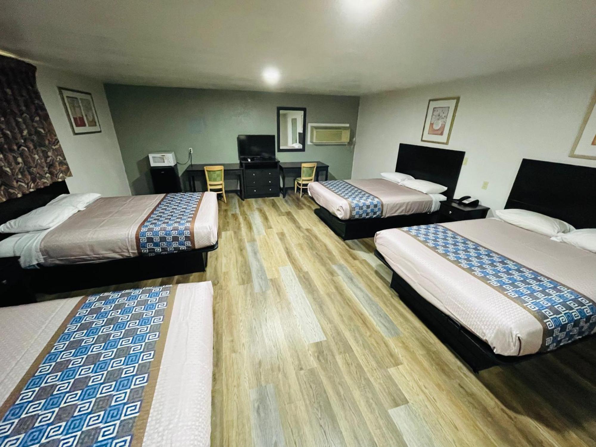 Budget Inn Ada Dış mekan fotoğraf