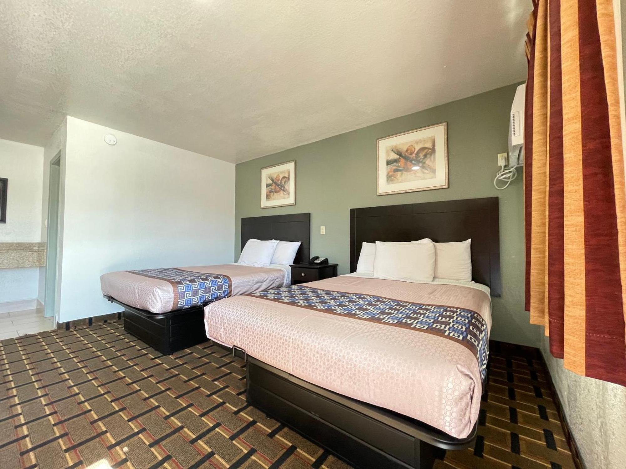 Budget Inn Ada Dış mekan fotoğraf